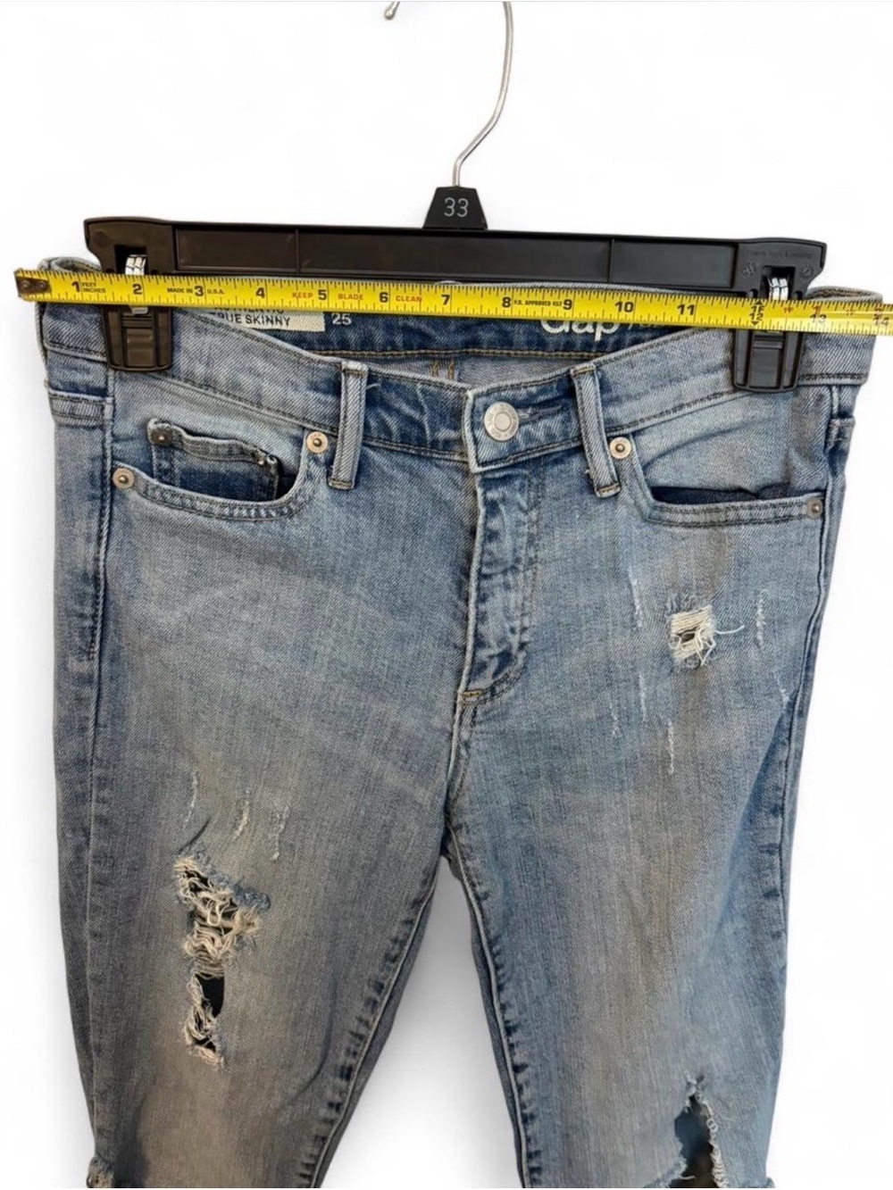 GAP Distressed Light Blue Women's Jeans - Picture 5 of 6